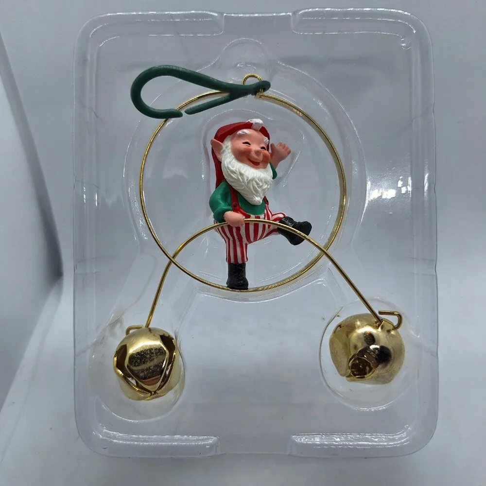 Vintage 1989 Handcrafted Ornament‎ Hallmark Keepsake Balancing Elf In Box
